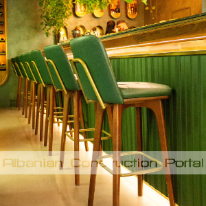 Stola te larte per banke Stola te larte per banke